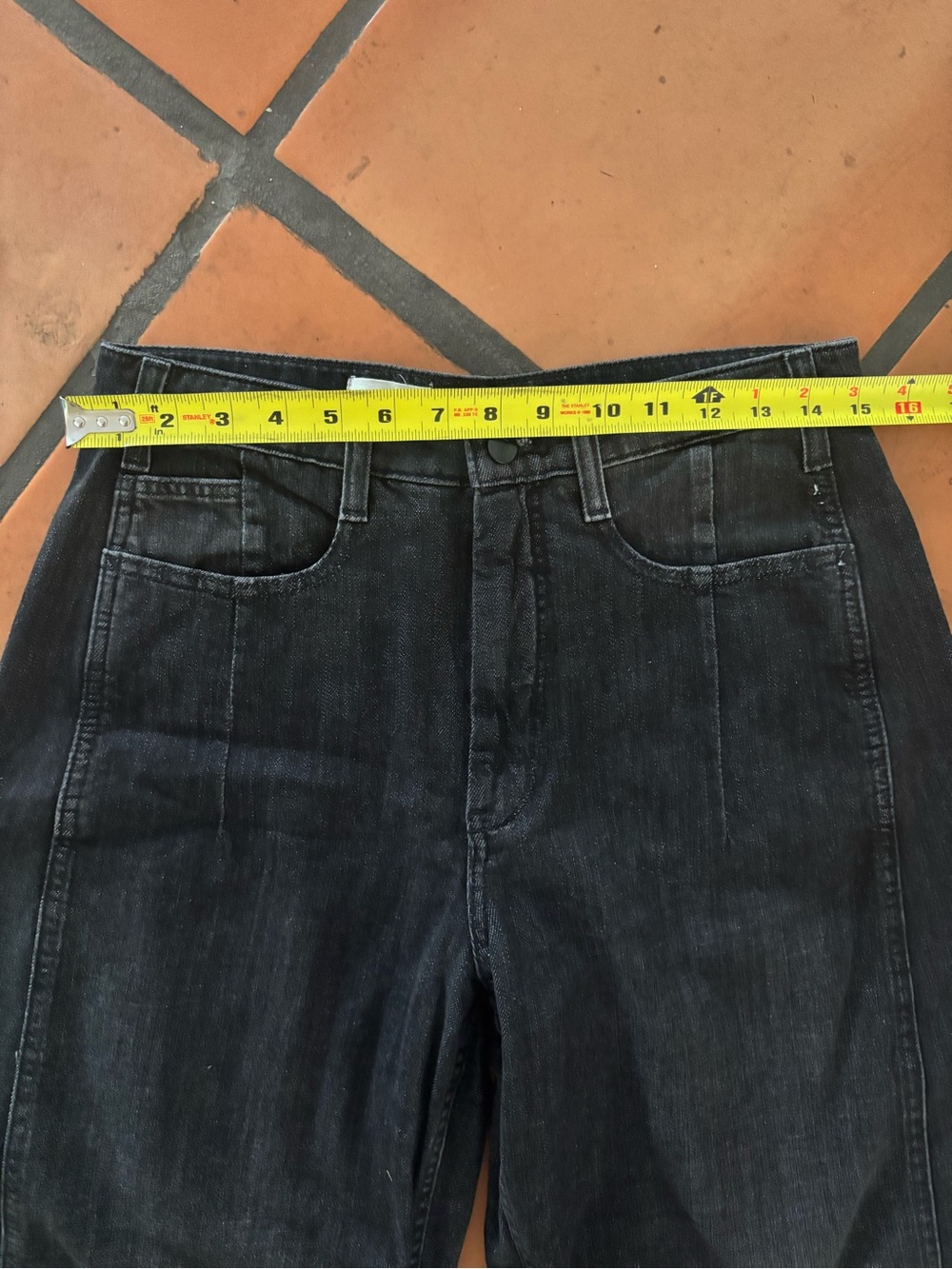 Pilcro Anthropologie Heritage mid rise Black Barrel jeans size 28 - Picture 6 of 7